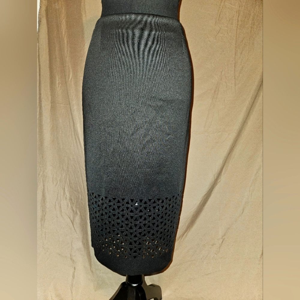 Sans Souci black Skirt Size Medium